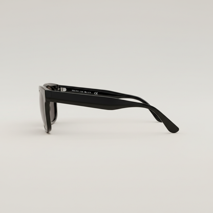 Black classic sunglasses side view